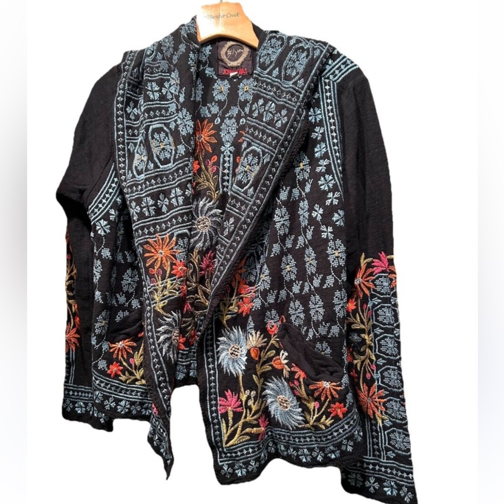 Johnny Was BIYA Aurelio Short Hoodie